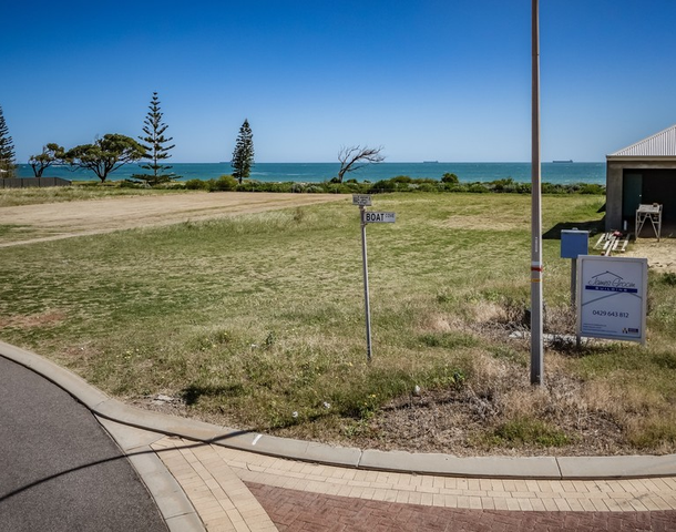 13 Wave Crest Circle, Drummond Cove WA 6532