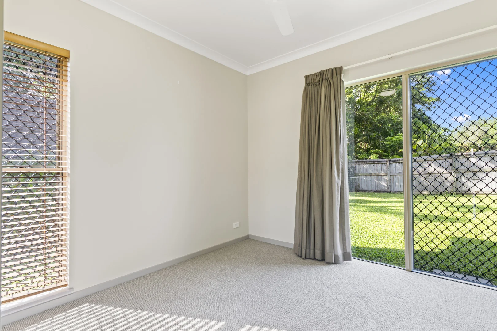 7 The Entrance, Kewarra Beach QLD 4879 - House For Rent | Domain
