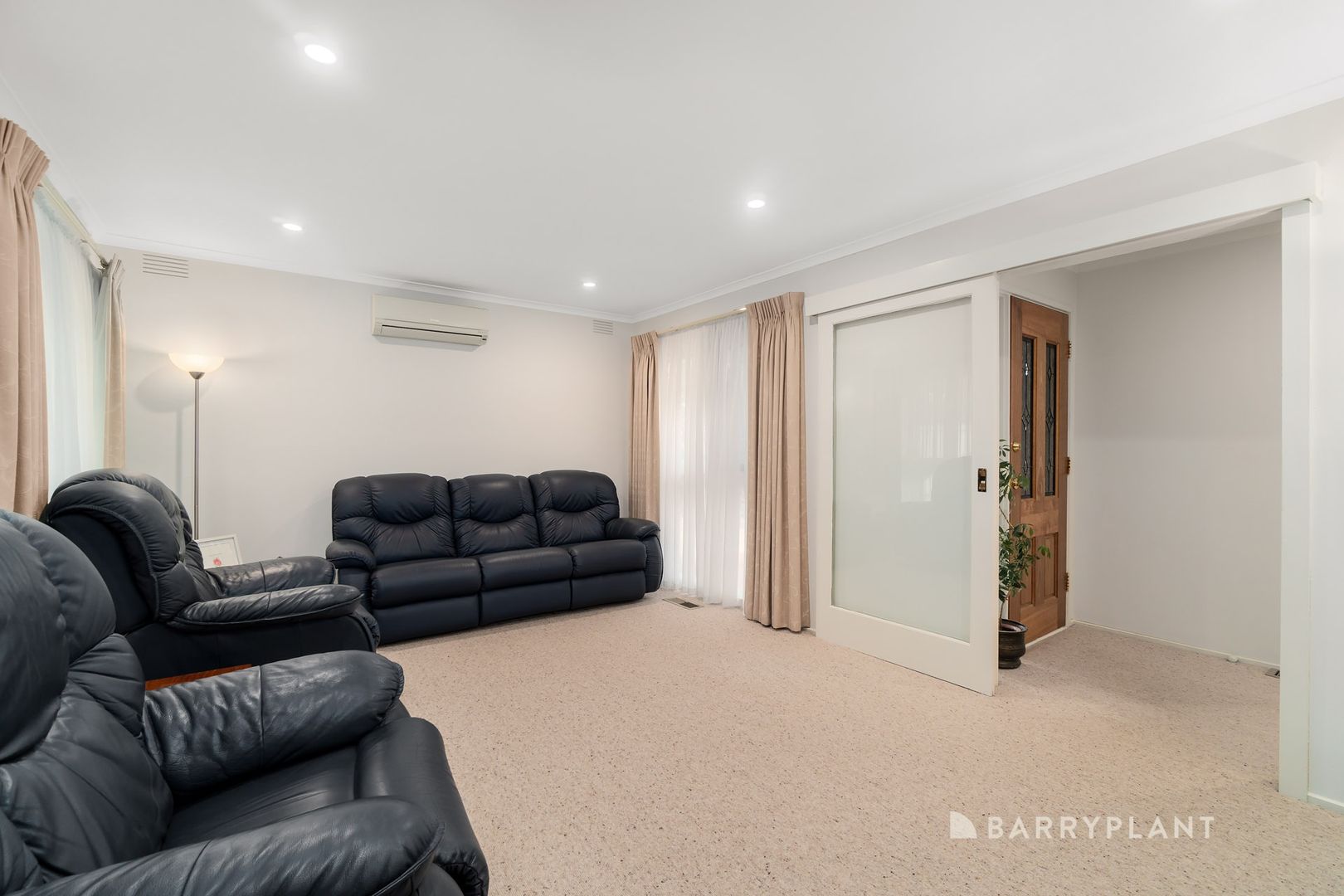 7 Whernside Court, Mill Park VIC 3082, Image 1