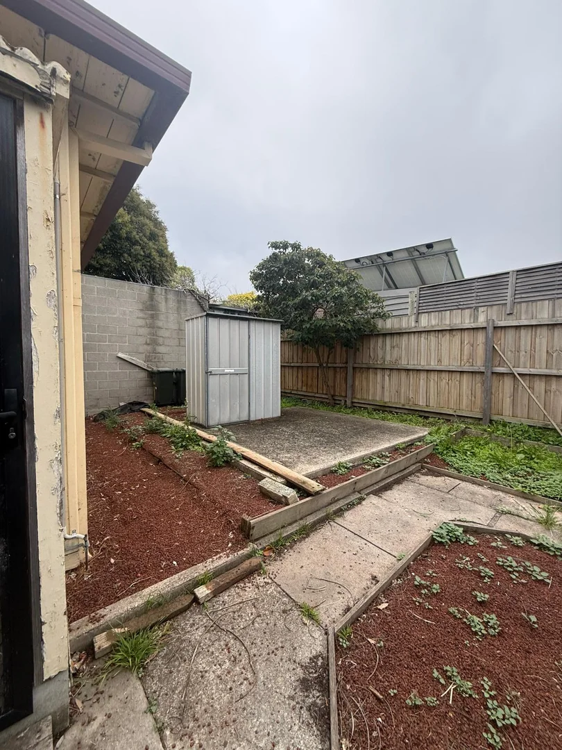 Additional image 8 of 2/356A Aberdeen Street, Manifold Heights VIC 3218