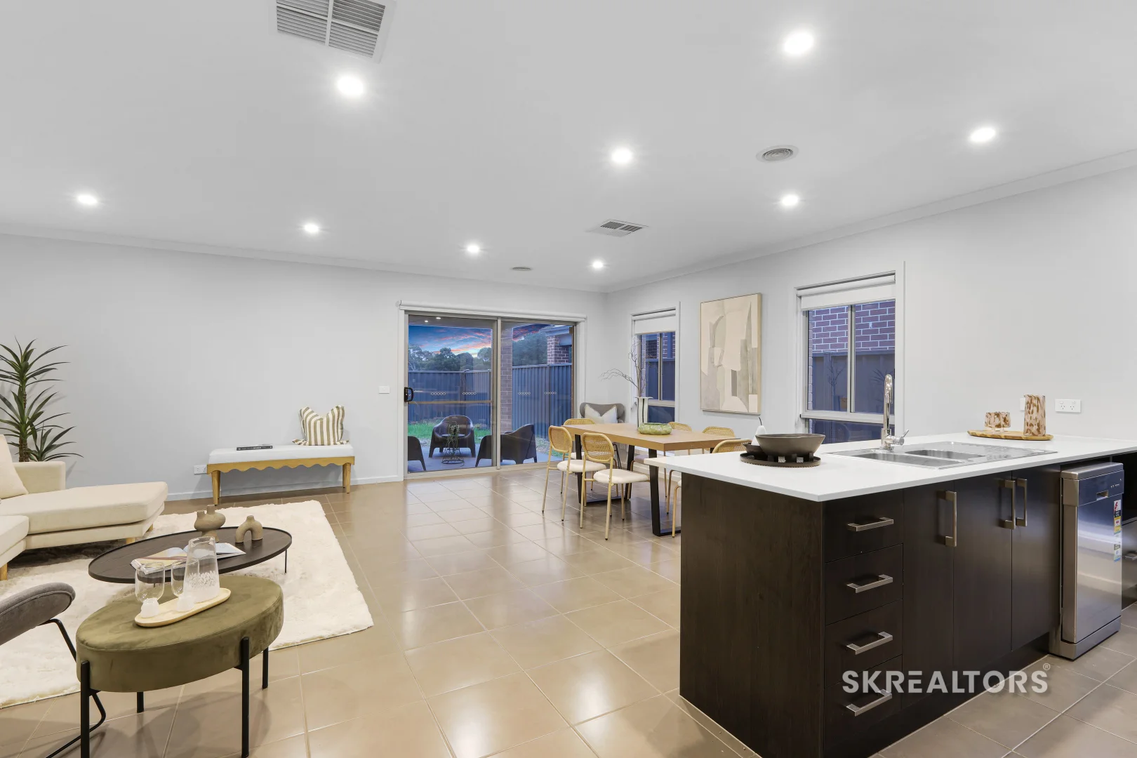 Additional image 11 of 48 Debonair Parade, Craigieburn VIC 3064