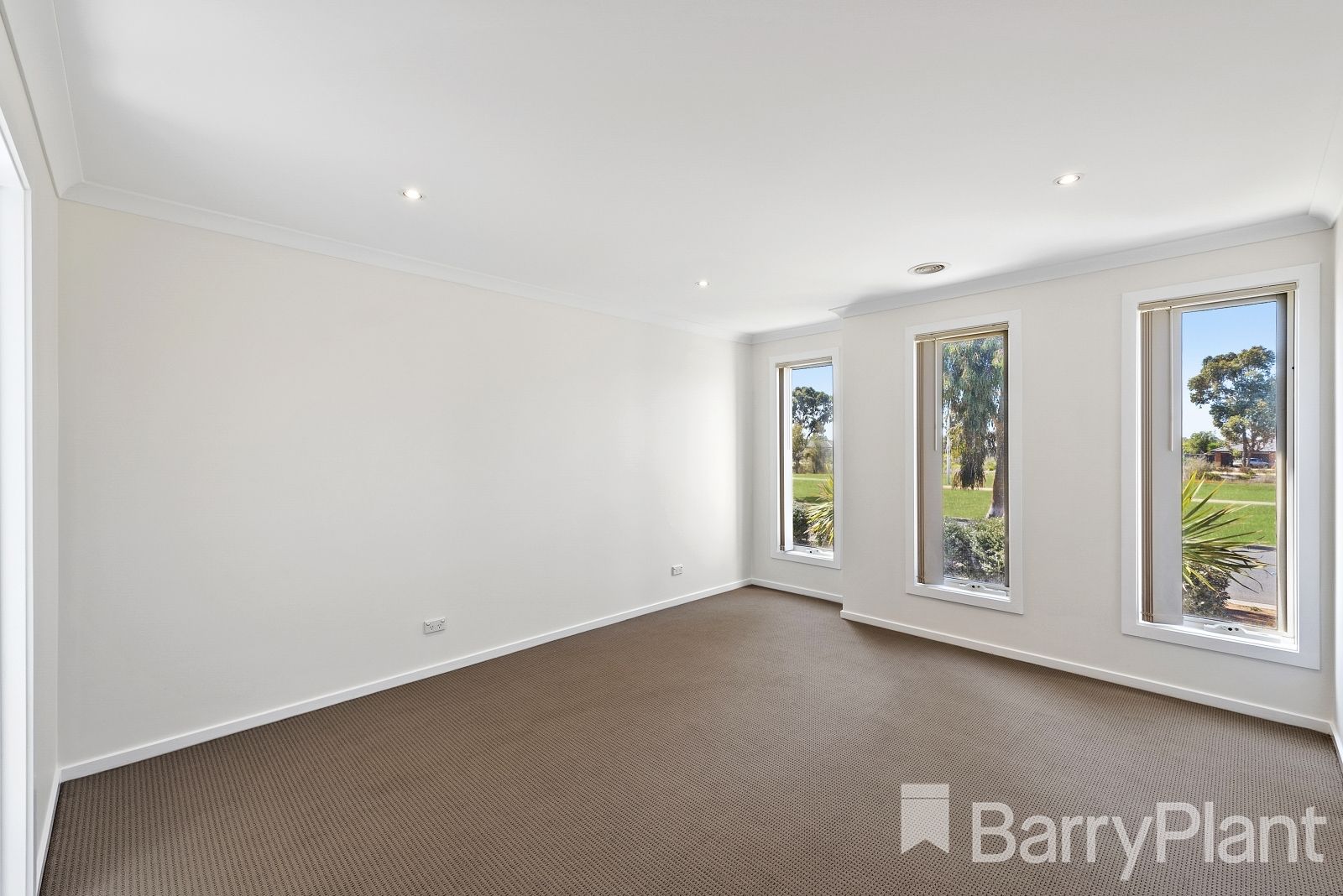 33 Bangalay Drive, Brookfield VIC 3338, Image 1