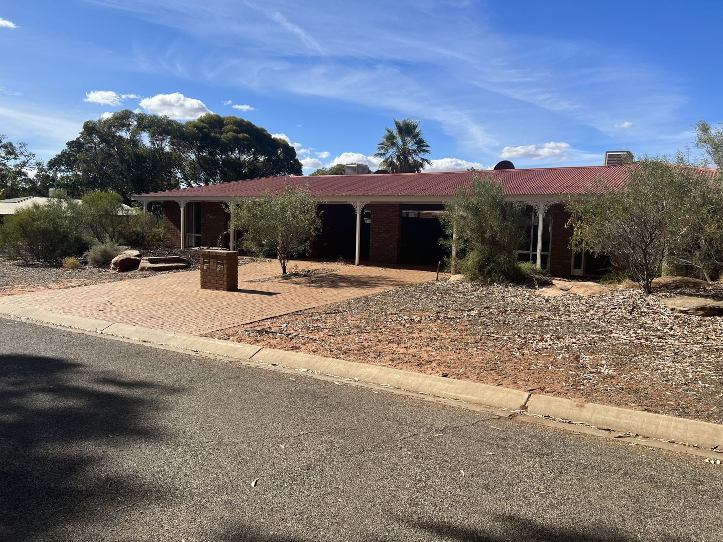 1A and 1B Torrens Court, Roxby Downs SA 5725, Image 1