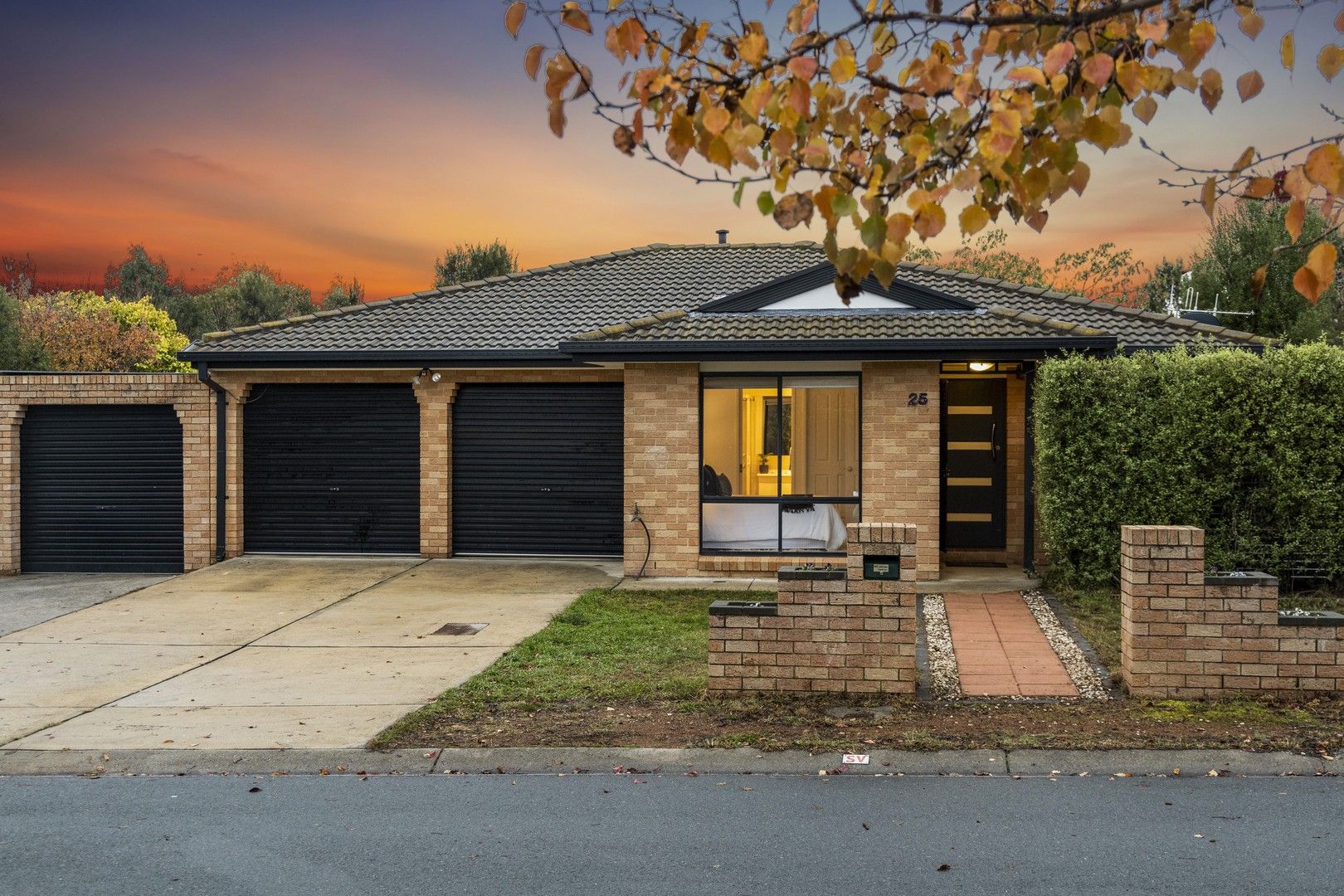 25 Jonsson Court, Dunlop ACT 2615, Image 0