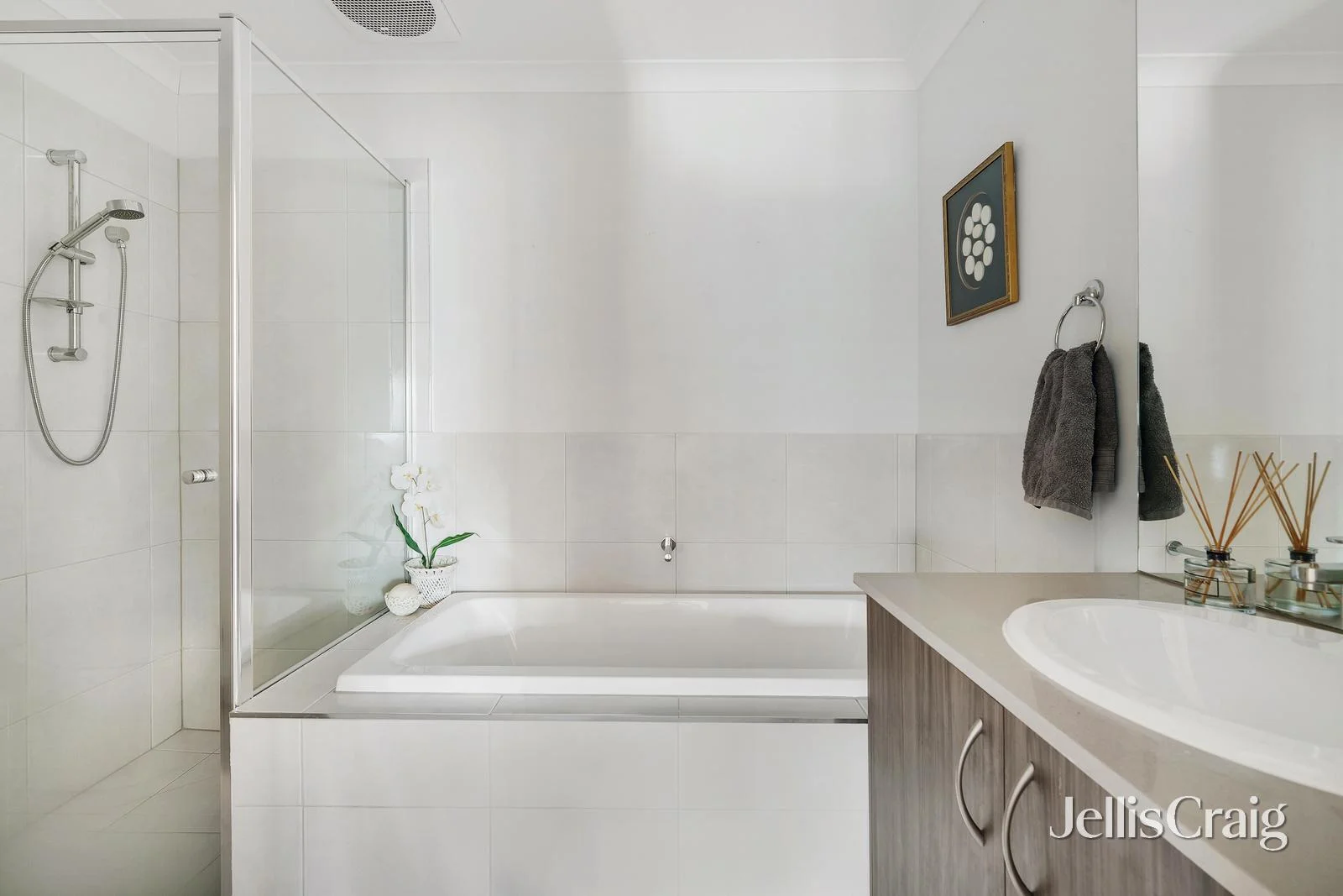 Additional image 8 of 3/40 Shalbury Avenue, Eltham VIC 3095