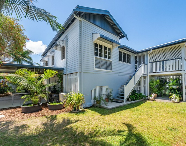 8 Sneyd Street, West Mackay QLD 4740