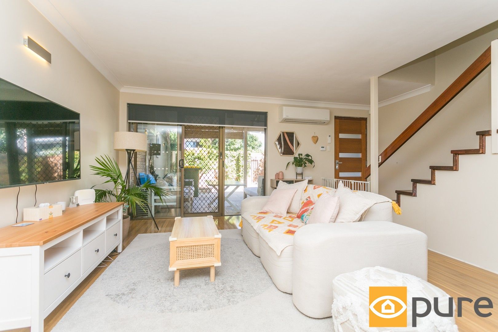 2 bedrooms Townhouse in 6/4 Corboy Street WEMBLEY WA, 6014