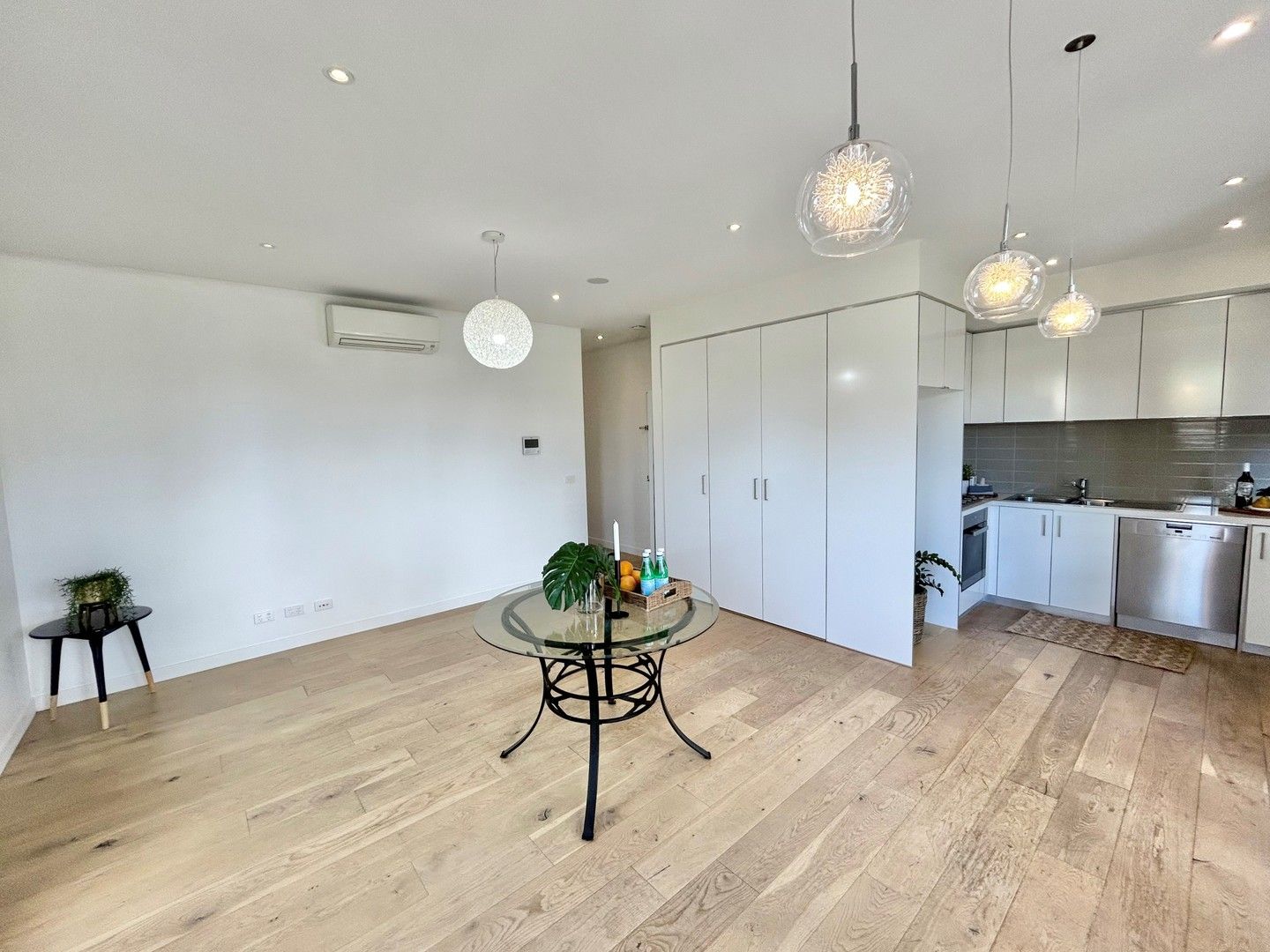 2 bedrooms Apartment / Unit / Flat in 101/29 Belgrove Avenue BALWYN VIC, 3103