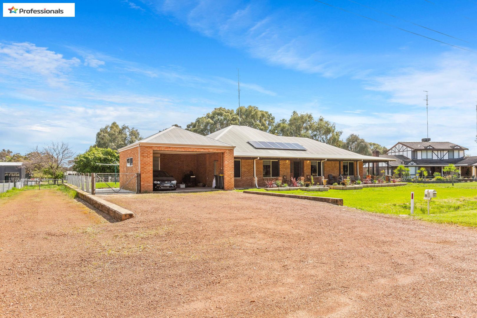 61 Bradford Street, Waroona WA 6215, Image 1