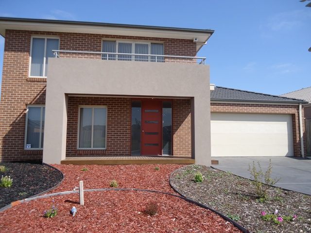 5 bedrooms House in 3 Magnetic Avenue POINT COOK VIC, 3030