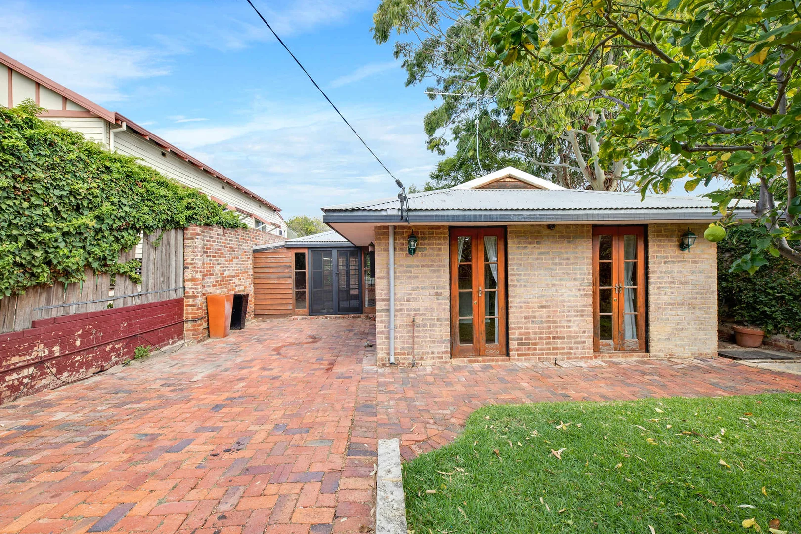 Additional image 2 of 13 Scott Street, South Fremantle WA 6162