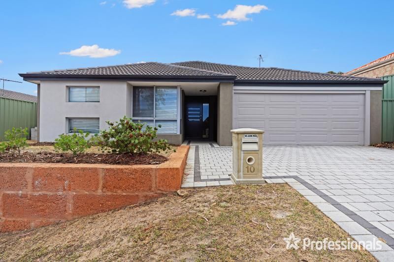 4 bedrooms House in 10 Explorers Crescent BALDIVIS WA, 6171