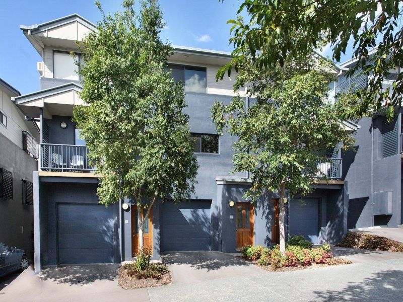 2 bedrooms Townhouse in 33/9 Fuller Street LUTWYCHE QLD, 4030