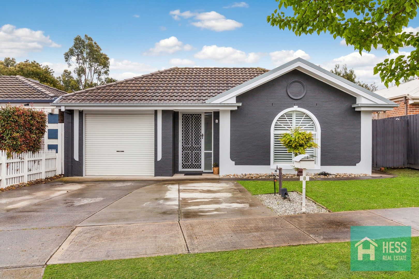 8 Alan Drive, Wallan VIC 3756, Image 0