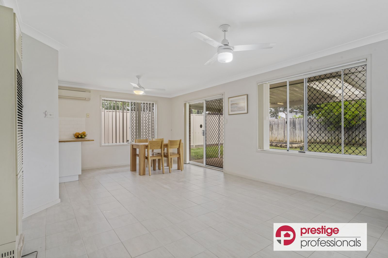 21 Jimbour Court, Wattle Grove NSW 2173, Image 2