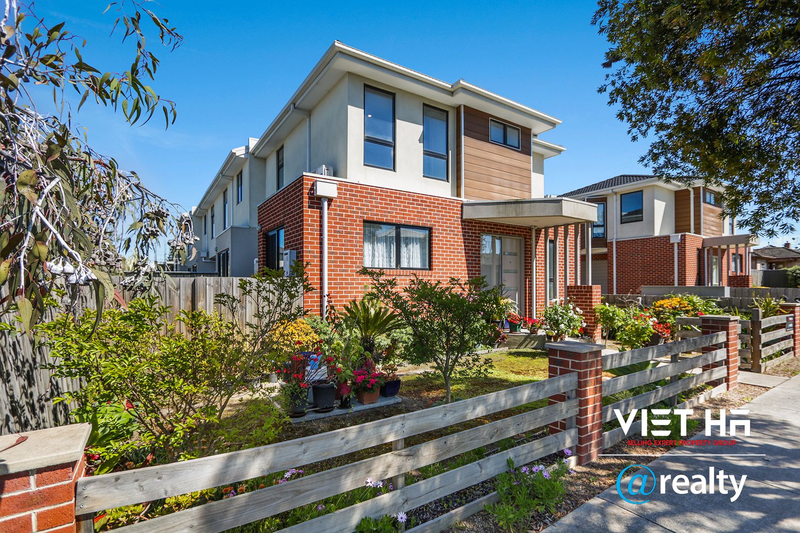 10/8-10 Bessemer Street, Springvale VIC 3171, Image 2