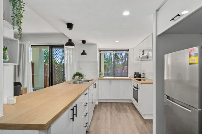 Picture of 102/2 Gentian Drive, ARUNDEL QLD 4214