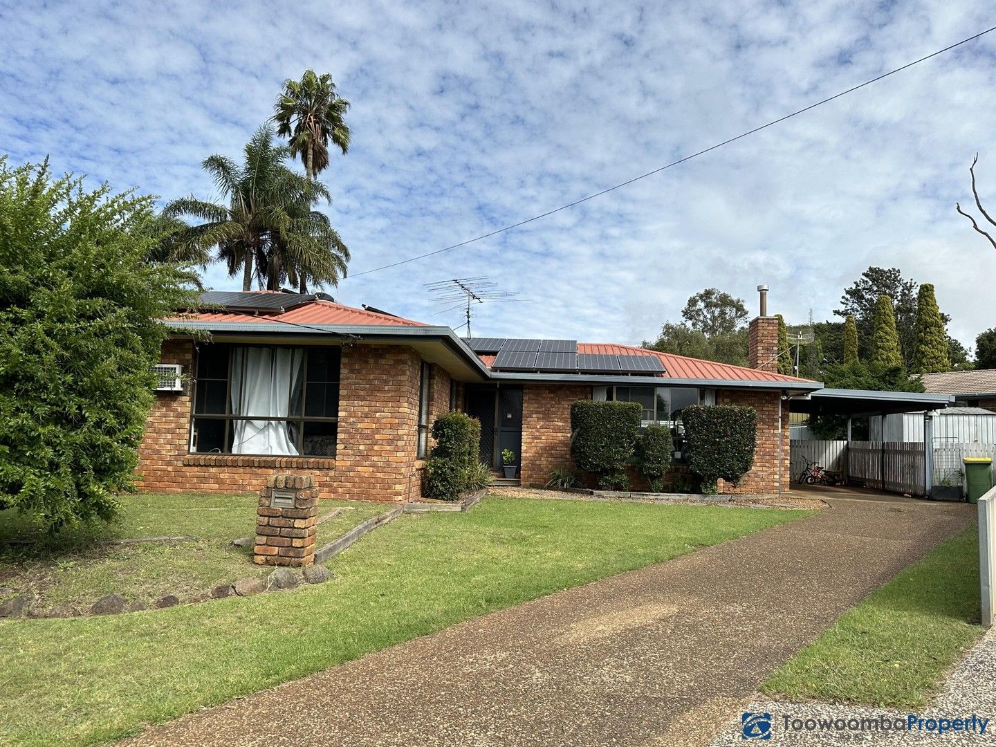 3 bedrooms House in 3 Lindemann Court WILSONTON HEIGHTS QLD, 4350