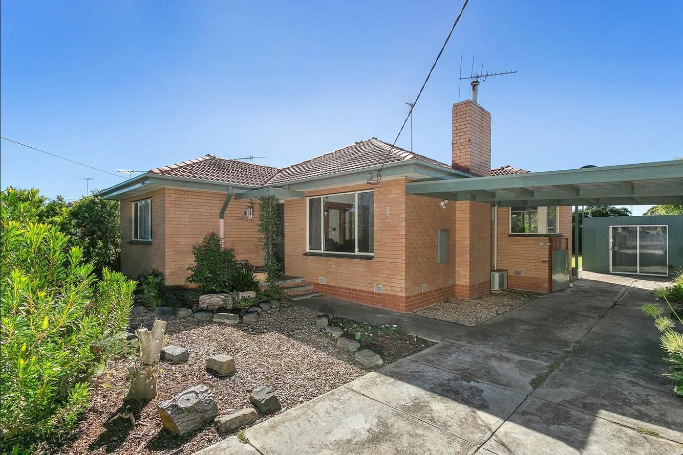 6 Castleton Road, Herne Hill VIC 3218, Image 0