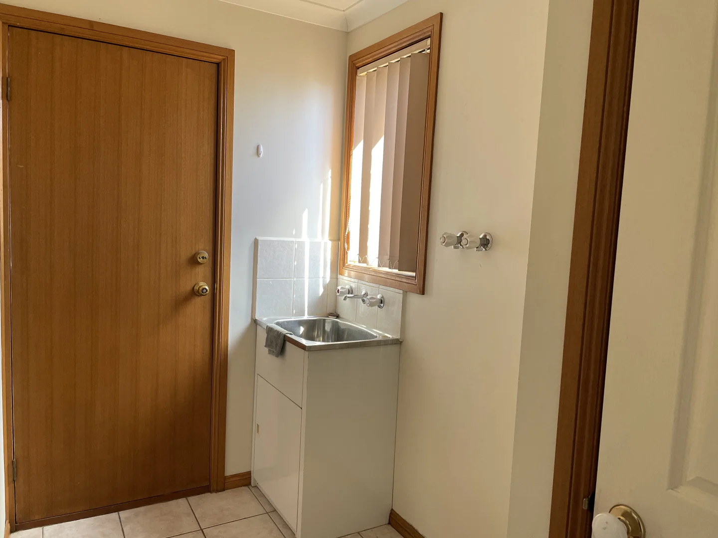 Additional image 8 of 2/6 Douglas Court, Altona Meadows VIC 3028