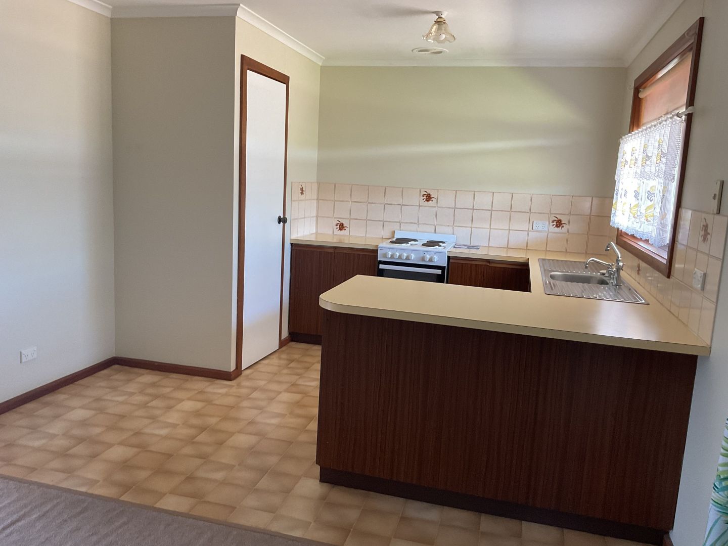26 Hughes Ave, Moonta Bay SA 5558 House For Rent Domain