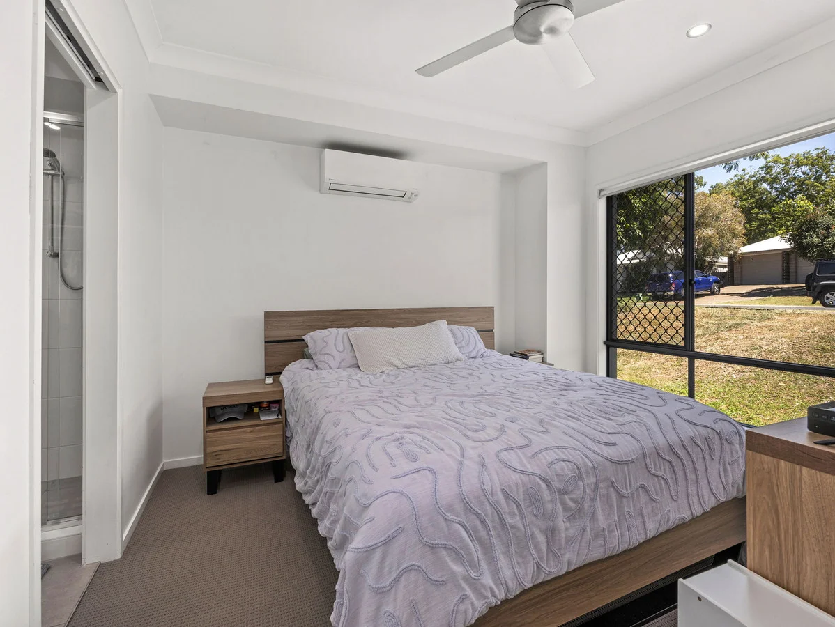 Additional image 11 of 1 & 2 / 6 Uldis Place, Bellbird Park QLD 4300