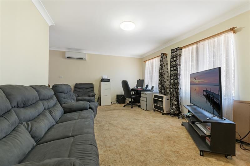 14/26 Turquoise Cres, Bossley Park NSW 2176, Image 2