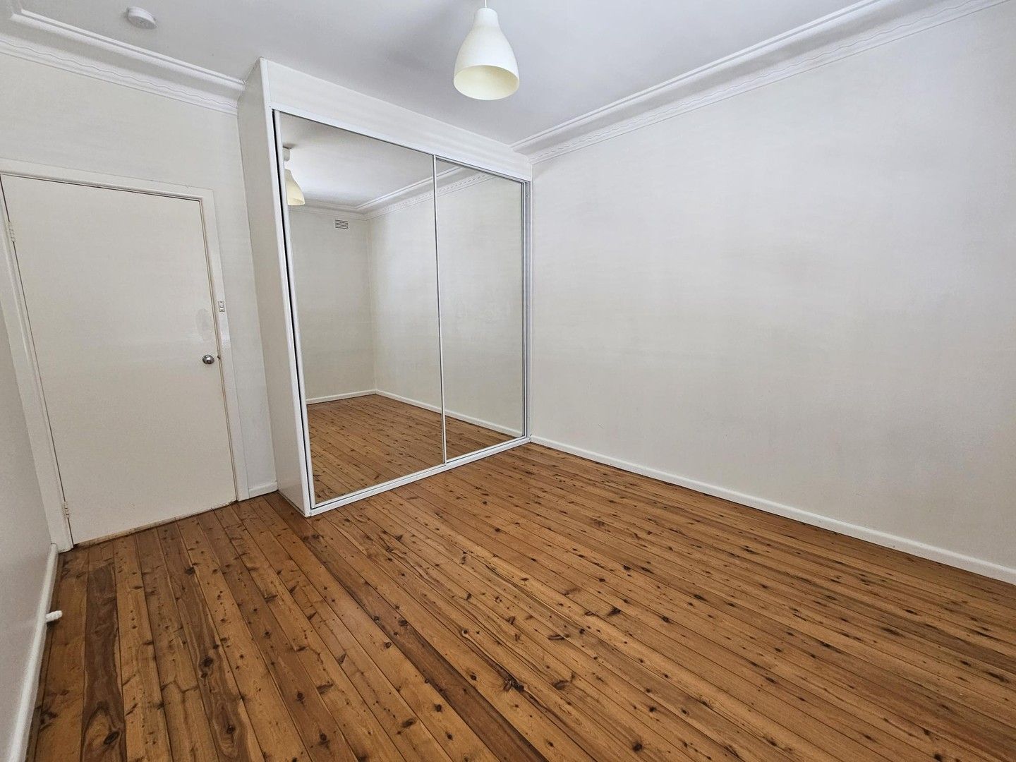 1 bedrooms Villa in 1/21 St Johns Road AUBURN NSW, 2144