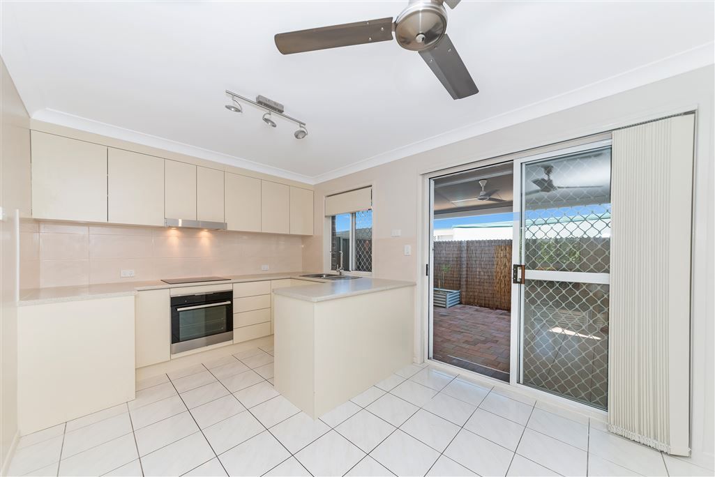 10/81 Bamford lane, Kirwan QLD 4817, Image 2