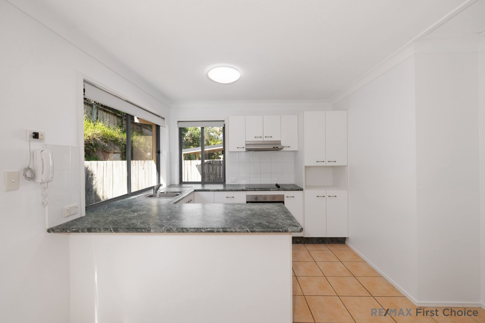 12 Hart Close, Mackenzie QLD 4156, Image 1