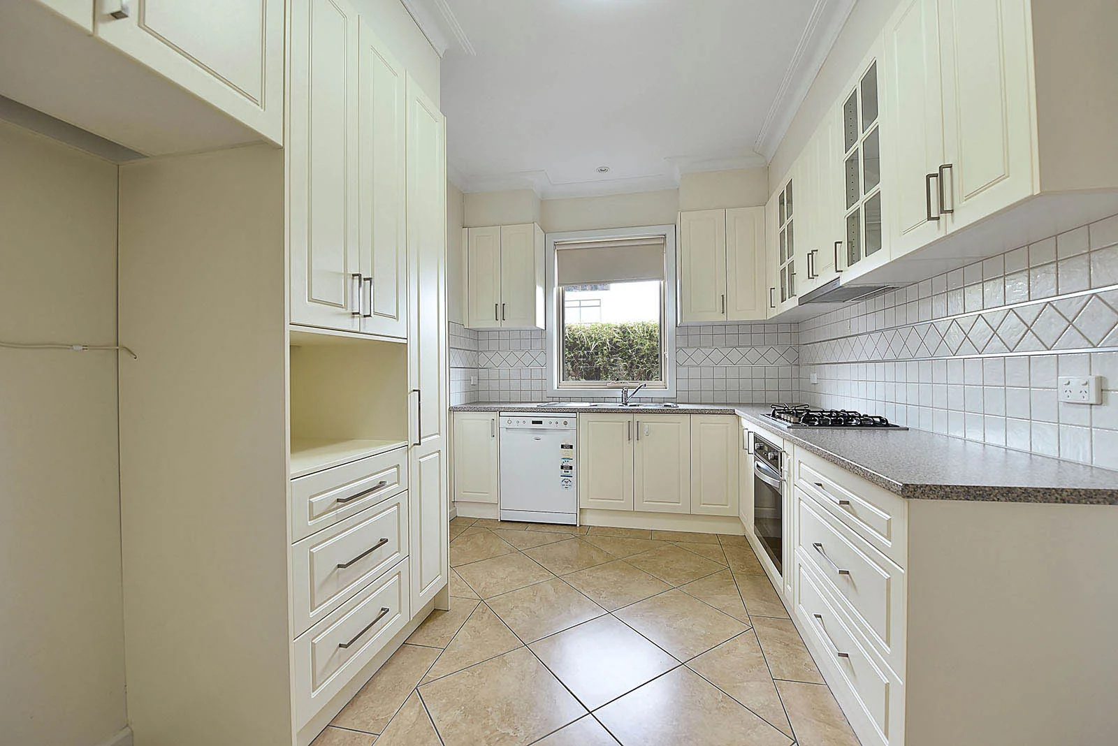 Additional image 3 of 2 Fawkner Street, Aberfeldie VIC 3040