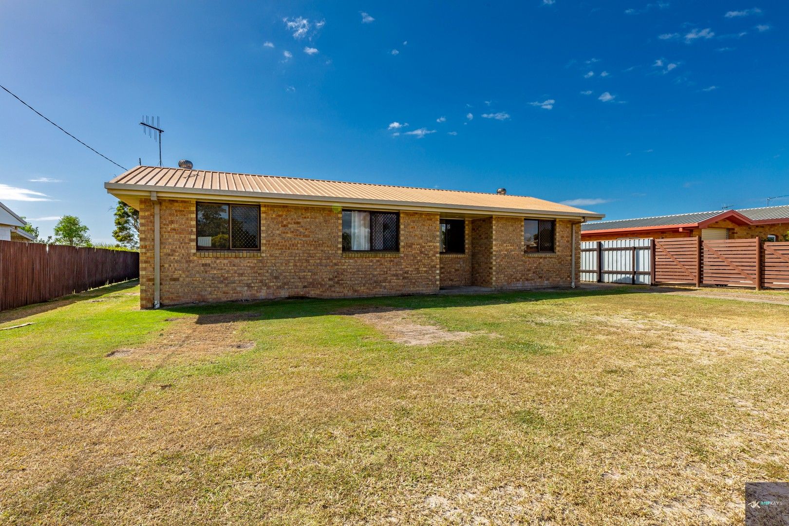 11 Russell Street, Bundaberg North QLD 4670, Image 0