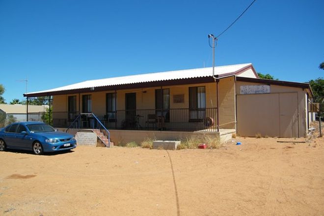 Picture of 56 Cornish Street, EAST CARNARVON WA 6701