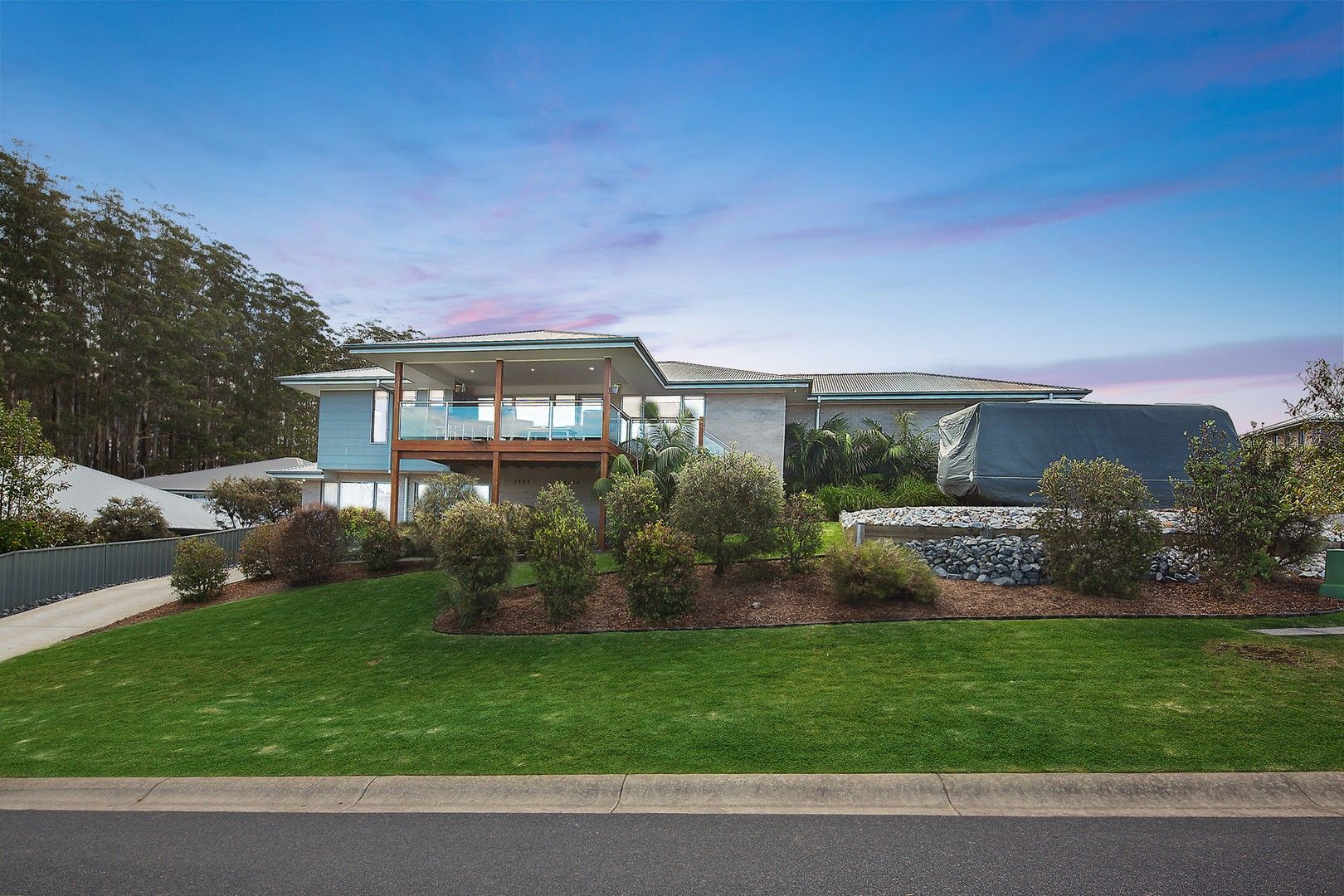 3 bedrooms House in 1-1A Banyo Close BONVILLE NSW, 2450