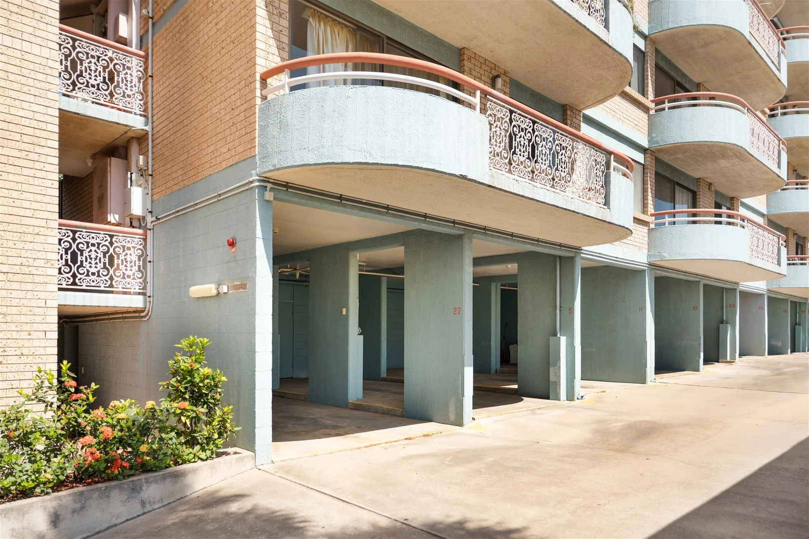 Image 12