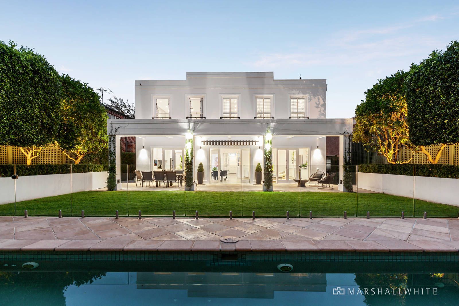 5 bedrooms House in 7 Selborne Road TOORAK VIC, 3142