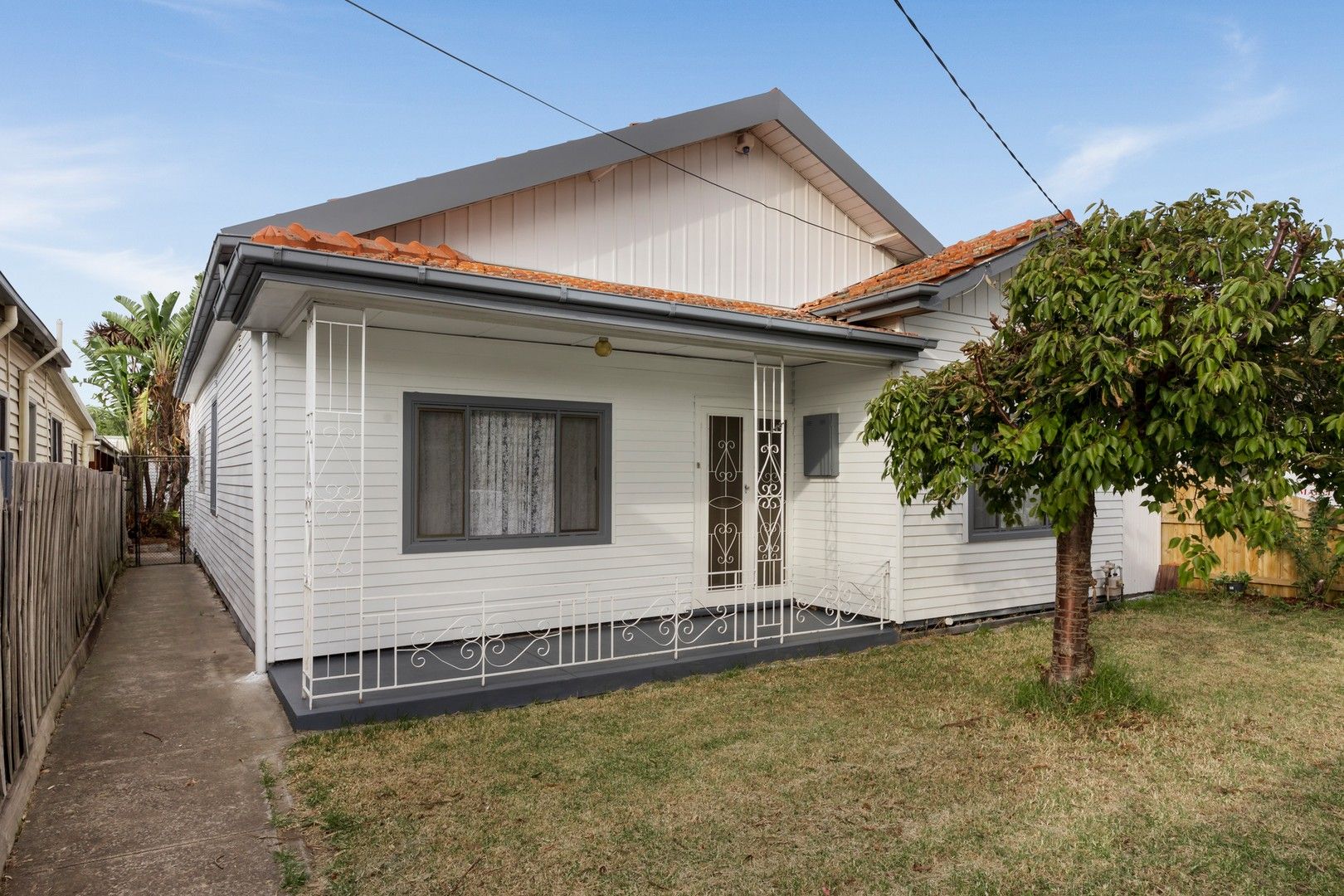 4 bedrooms House in 143 O'Hea Street COBURG VIC, 3058