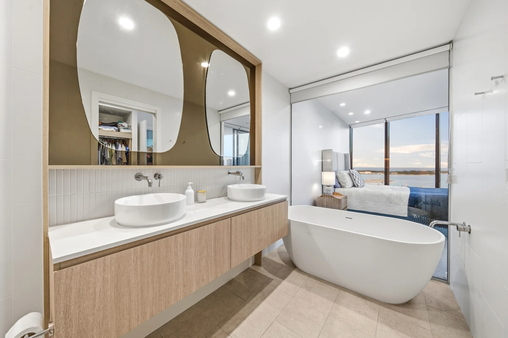 Additional image 19 of 1907/180 Marine Parade, Labrador QLD 4215