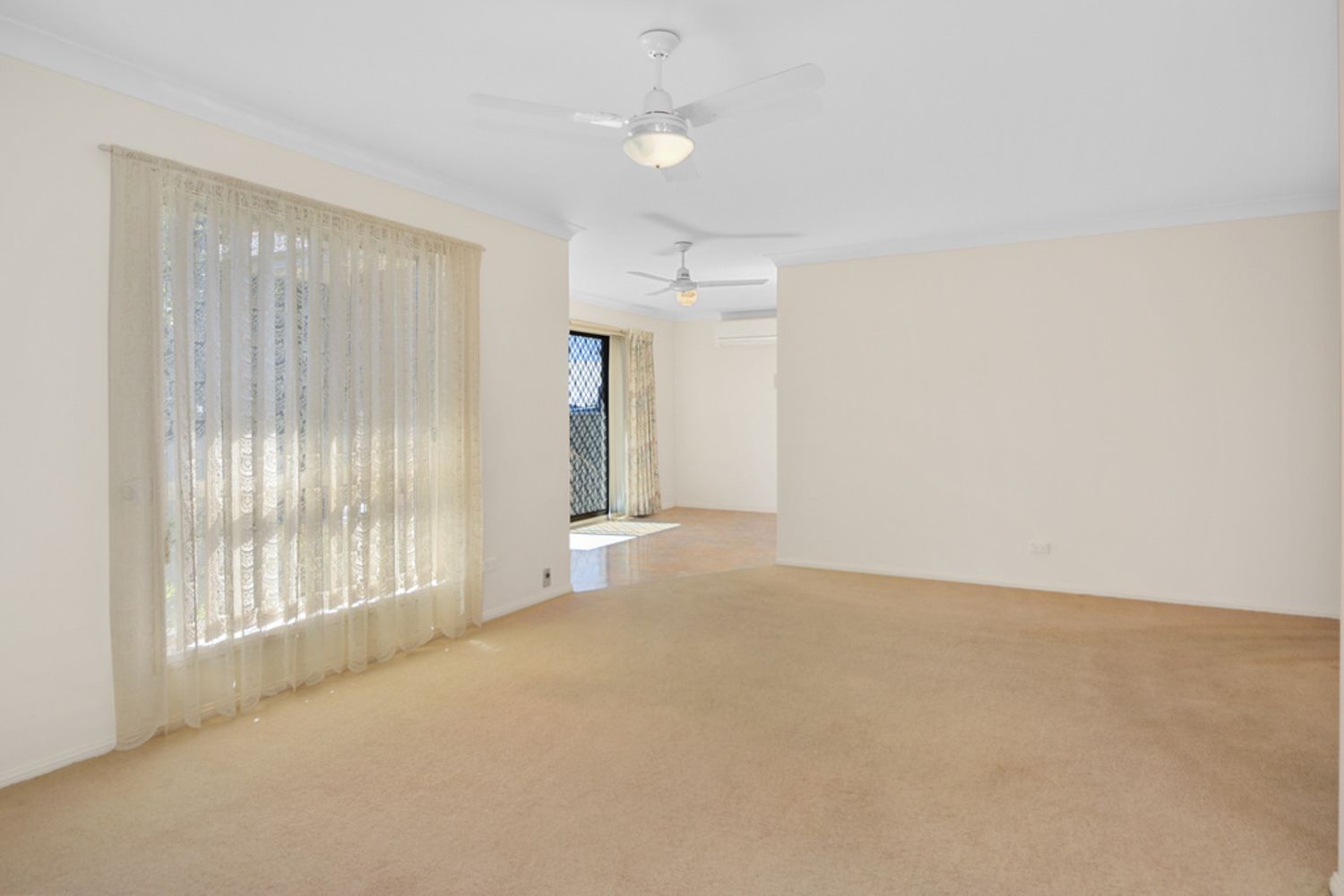 3/4 Brodie Close, Bomaderry NSW 2541, Image 2