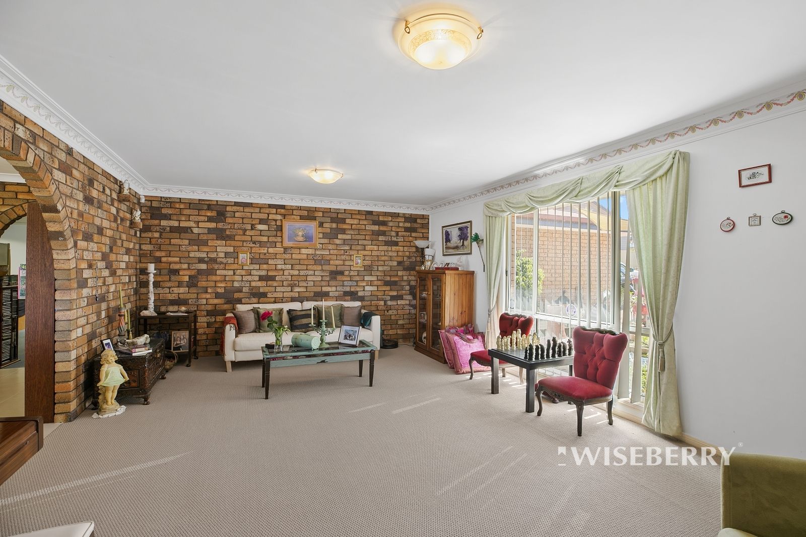 2 Lukela Avenue, Budgewoi NSW 2262, Image 2