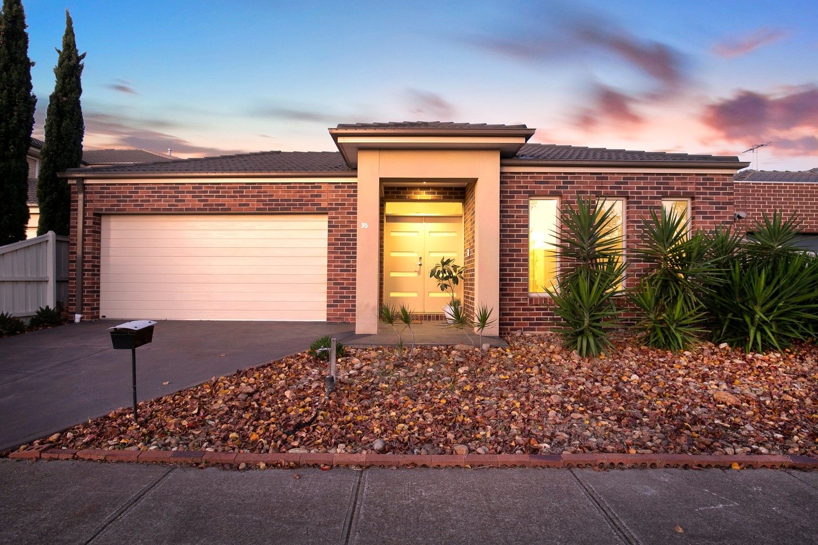 35 Bunker Circuit, Deer Park VIC 3023, Image 0