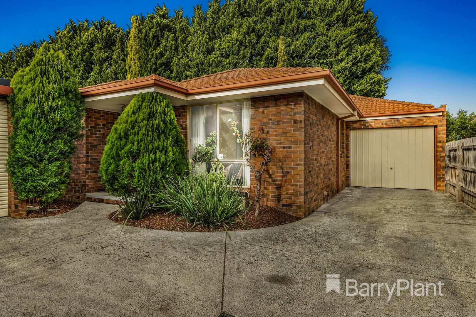 2/10 Jeremic Court, Croydon North VIC 3136, Image 0