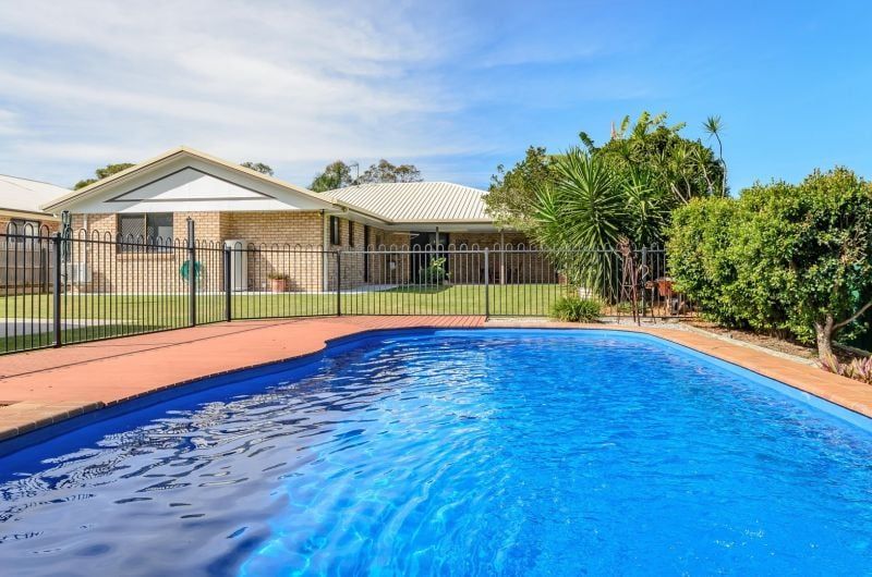 4 bedrooms House in 38 Hamilton Drive CLINTON QLD, 4680