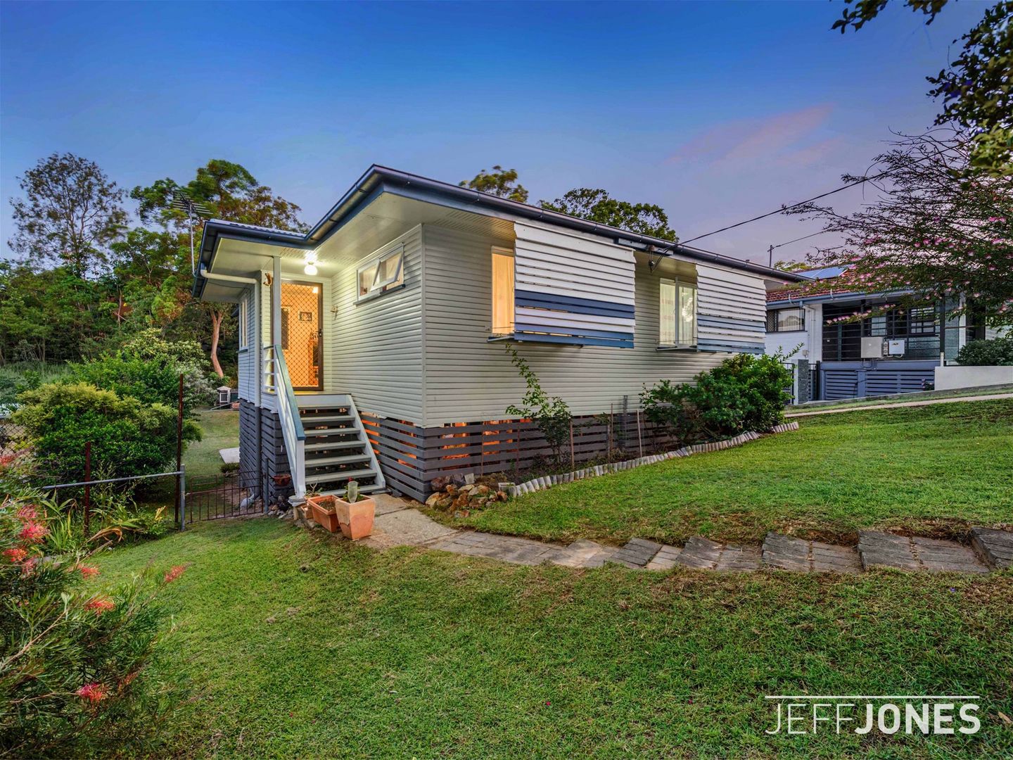 3 bedrooms House in 21 Laurie Street CARINA HEIGHTS QLD, 4152