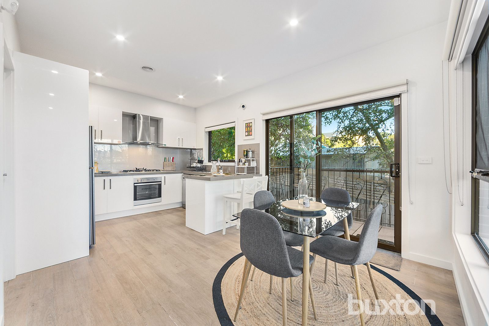 3/6 Evans Street, Chadstone VIC 3148, Image 2