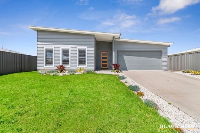 Picture of 28 Gillan Grove, BROULEE NSW 2537