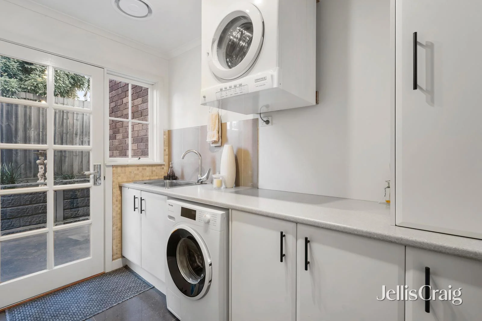 Additional image 13 of 52 Huntingfield Drive, Doncaster East VIC 3109