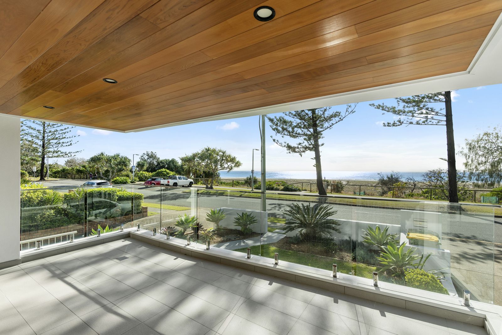 3 bedrooms Apartment / Unit / Flat in  BILINGA QLD, 4225