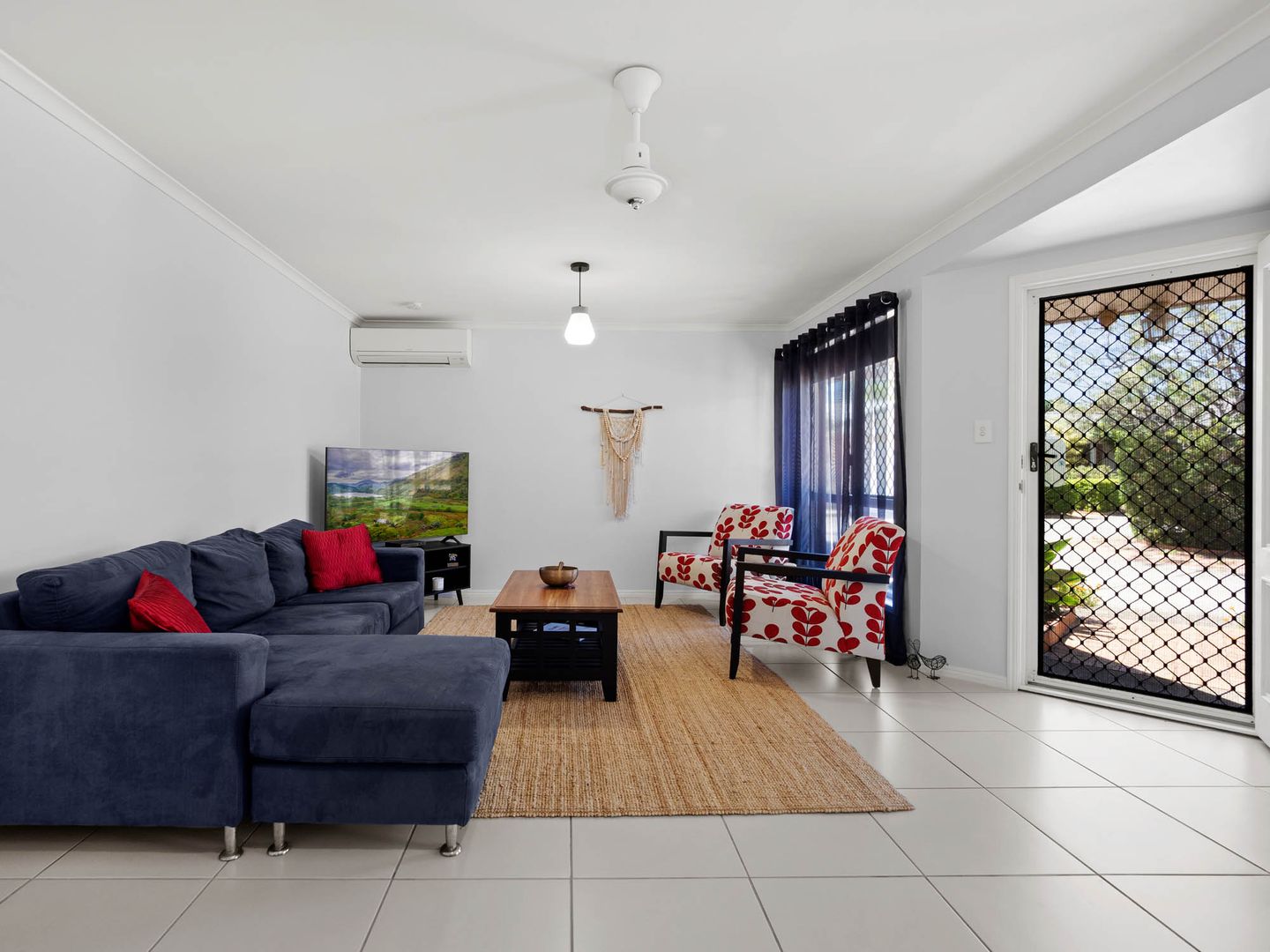 9/17-19 Almara Street, Capalaba QLD 4157, Image 2