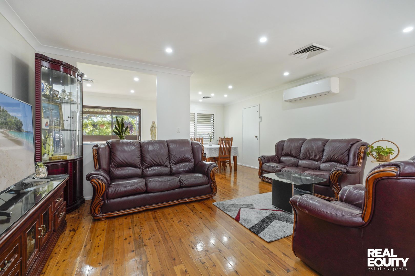 3 Araluen Avenue, Moorebank NSW 2170, Image 2